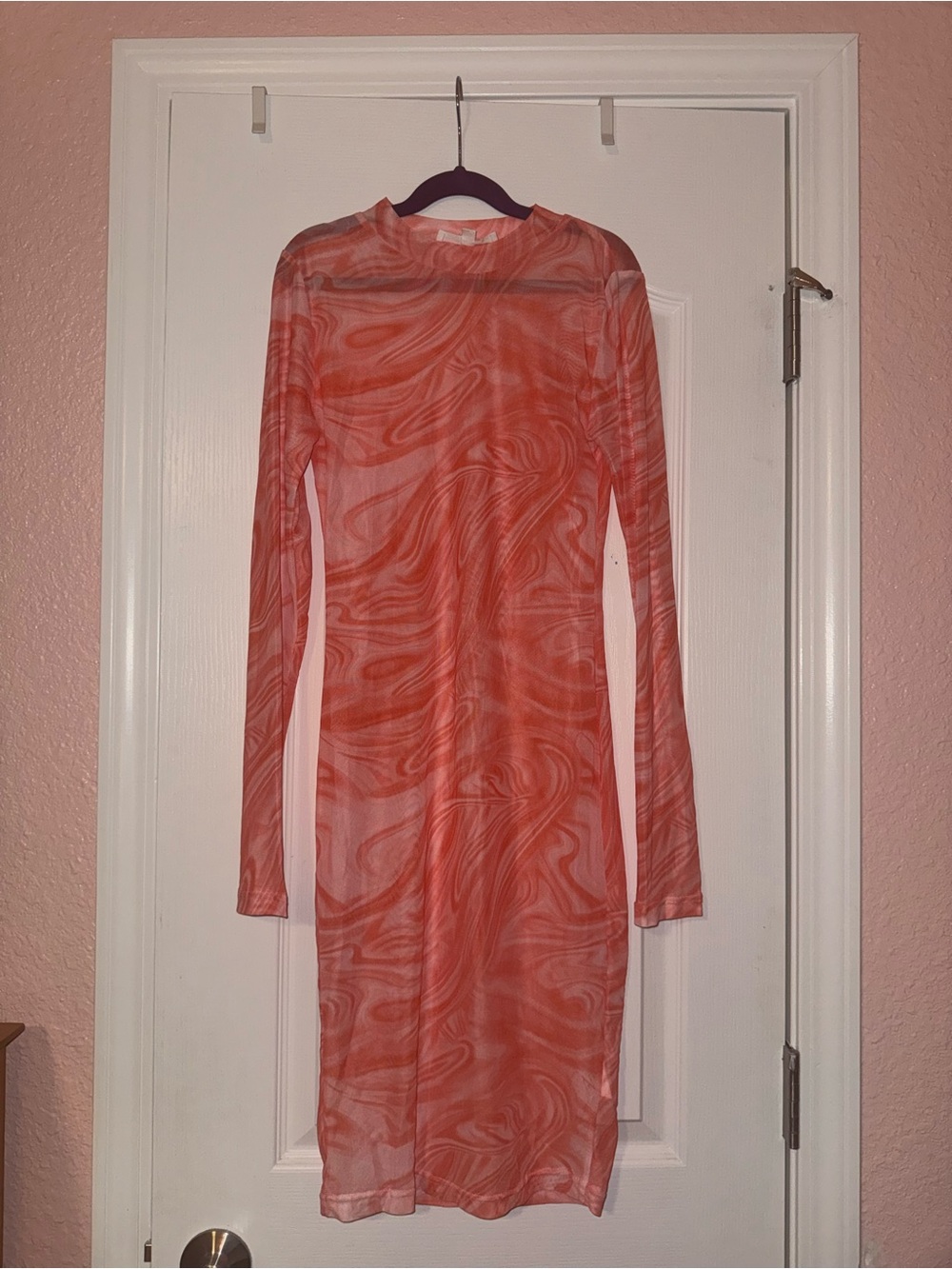 Hot & Delicious Coral Swirl Long-Sleeve Bodycon Dress